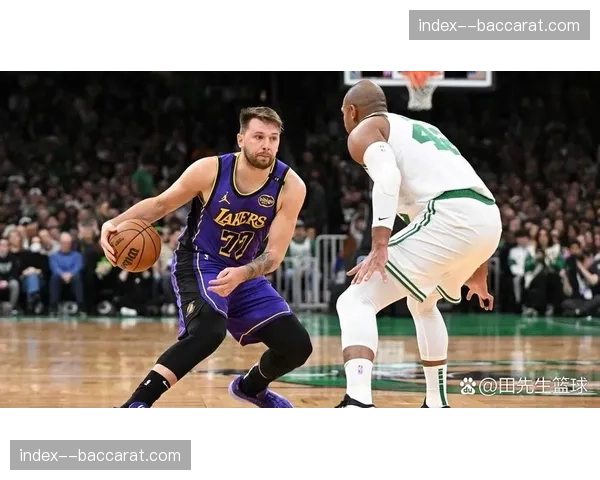 火箭无限换防体系遭遇湖人三核驱动，东契奇破解包夹陷阱成胜负手